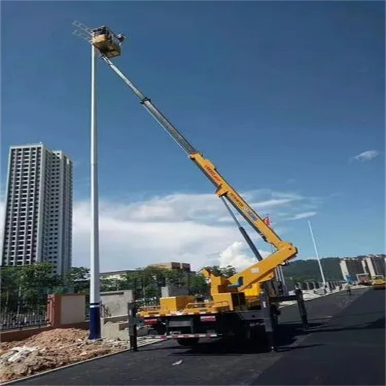 方城维修路灯的曲臂升降车出租